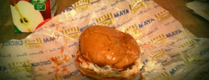 Ramly Burger @ 7 Eleven is one of Tempat yang Disukai ꌅꁲꉣꂑꌚꁴꁲ꒒.