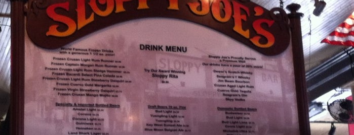 Sloppy Joe's Bar is one of Lugares favoritos de Héctor.
