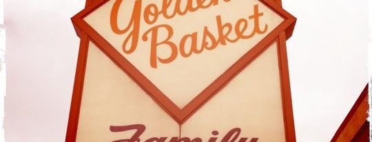 Golden Basket is one of สถานที่ที่ Vaήs 😉 ถูกใจ.