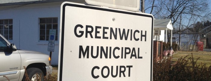 Greenwich Township Municipal Building is one of Orte, die Noelle gefallen.