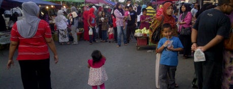 Pasar Malam Pasir Puteh is one of Pasir Puteh.