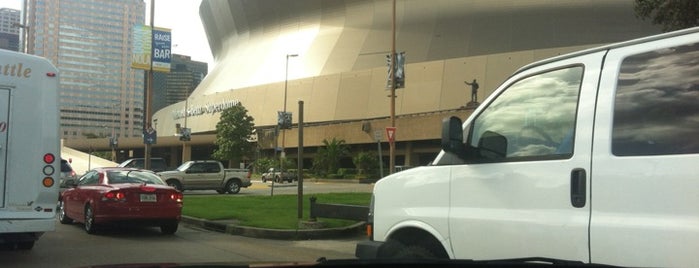 Superdome Parking is one of Tempat yang Disimpan Jaye.
