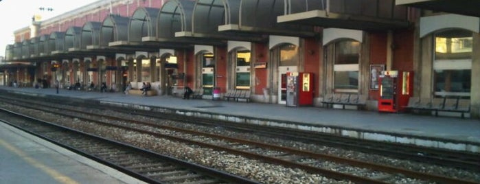 Toulon Railway Station is one of Gares de France.
