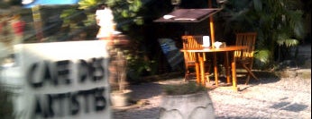 Café Des Artistes is one of Bali.