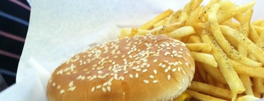 Burger House - Spring Valley Rd is one of * Gr8 Burgers—Juicy 1s In The Dallas/Ft Worth Area.