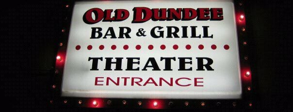 Old Dundee Bar and Grill is one of Lugares favoritos de Laura.