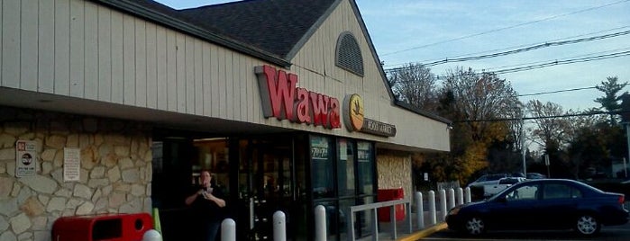 Wawa is one of สถานที่ที่ Wendy ถูกใจ.