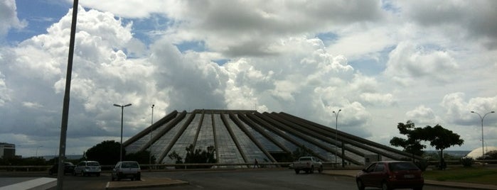 Cláudio Santoro National Theater is one of Oscar Niemeyer [1907-2012].