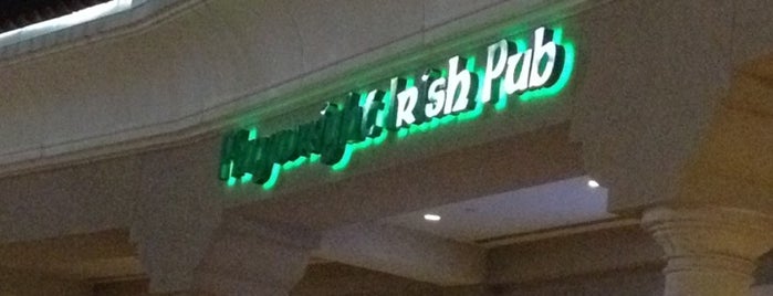 The Playwright Irish Pub & Restaurant is one of Peewee's Big Ass South Florida Food Adventure!.