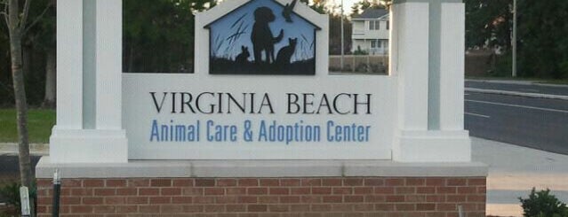 Virginia Beach Animal Care And Adoption Center is one of Lugares favoritos de Inez.