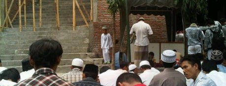 Masjid Baitul Makmur is one of Masjid Denpasar-Badung.