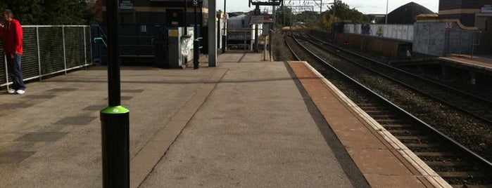 Aston Railway Station (AST) is one of London Midland Stations.