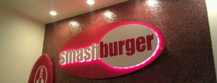 Smashburger is one of Tempat yang Disukai Denette.