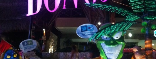Coco Bongo is one of Cancun Zona Hotelera De Noche.