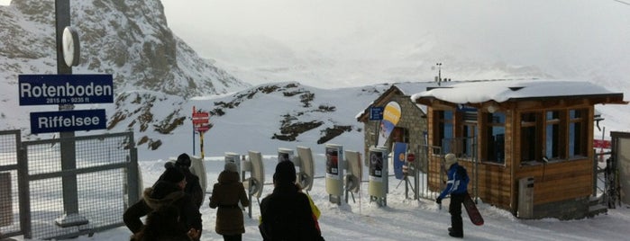 Rotenboden is one of Bahnhöfe Top 200 Schweiz.