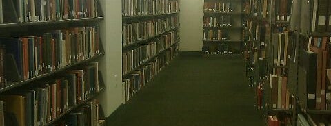 Monmouth University Library is one of Seton : понравившиеся места.