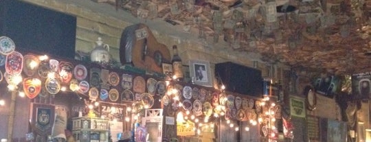 The Kerry Irish Pub is one of NOLA!.