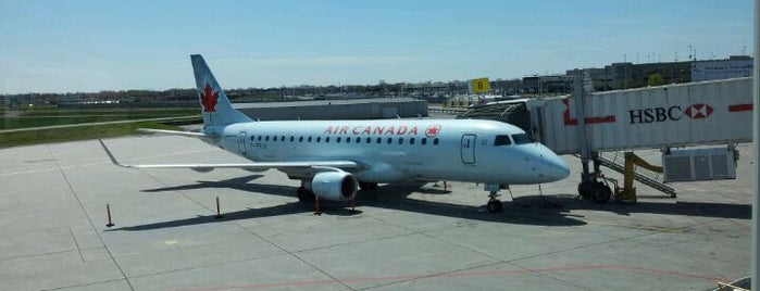 Montréal–Pierre Elliott Trudeau International Airport (YUL) is one of International Airports Worldwide - 1.