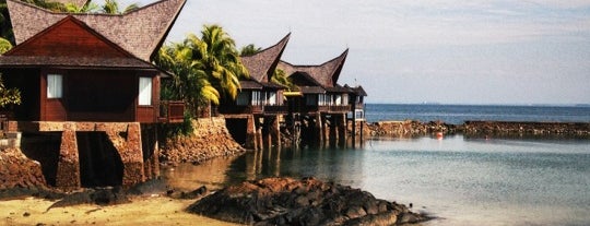Batam View Beach Resort is one of Let's exploring Batam #4sqCities.