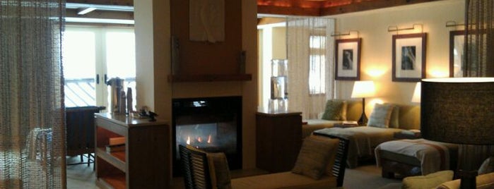 The Spa at Stowe Mountain Lodge is one of Colleenさんのお気に入りスポット.