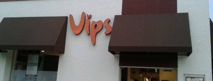 Vips is one of Lorena’s Liked Places.
