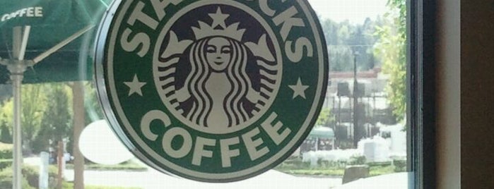 Starbucks is one of Lieux qui ont plu à Melinda.