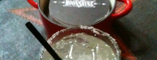 Moonshine Patio Bar & Grill is one of Austin / SXSW Food & Drink.