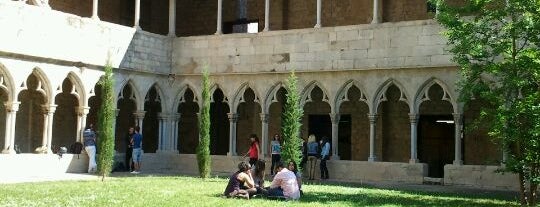 Facultat Lletres Universitat de Girona is one of Tempat yang Disukai Francesc.
