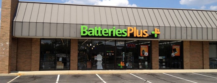 Batteries Plus Bulbs is one of Kristopher’s Liked Places.