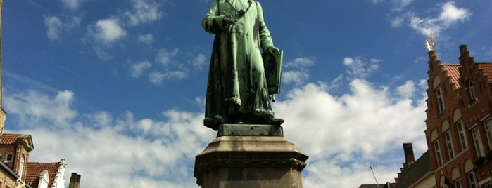 Jan van Eyckplein is one of Brugge.