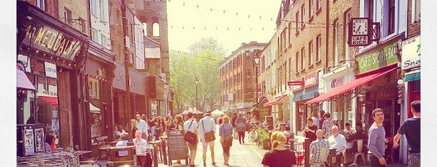 Exmouth Market is one of Foodie adventures.