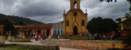 Ráquira is one of Lugares en Colombia!!!! :D.