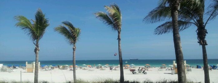 Lummus Park Beach is one of Miami Beach.