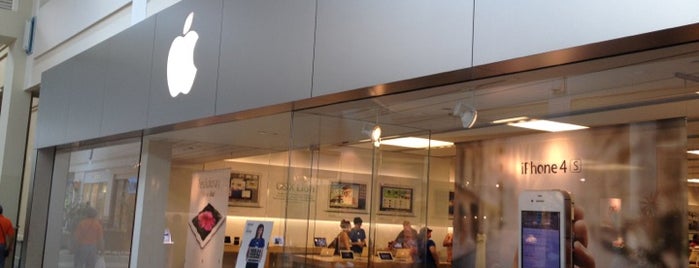 Apple Florida Mall is one of Wi-Fi Hotspots.