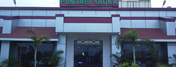 Moga Punabi Tadka is one of Locais curtidos por Kunal.