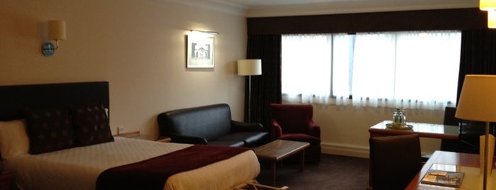 Doubletree by Hilton Glasgow Central is one of Tempat yang Disukai Bjorn.