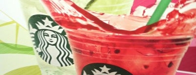 Starbucks is one of Locais salvos de PeopleofStarbux.