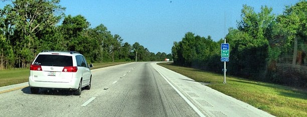 Kenansville, Florida is one of Tempat yang Disukai Graeme.