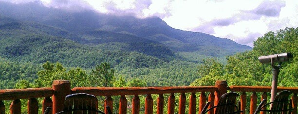 The 19th Hole Rental Cabin by Cabin Fever Vacations is one of Best Cabins in the Smokies.