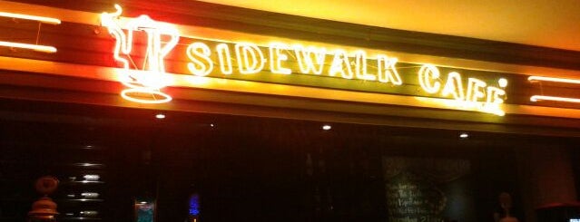Sidewalk Cafe' is one of Locais curtidos por Anna.