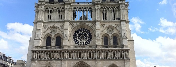 Kathedrale Notre-Dame de Paris is one of Bonjour Paris.