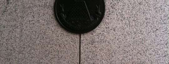 United States Mint is one of Ianさんの保存済みスポット.