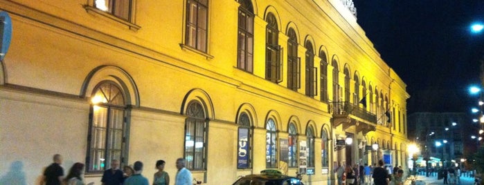 Petőfi Irodalmi Múzeum is one of Lieux qui ont plu à Carl.