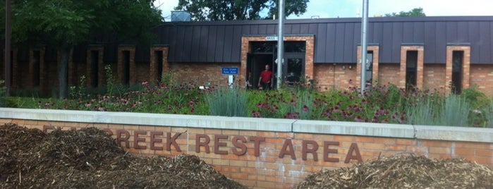 Elm Creek Rest Area is one of Madeline’s Liked Places.