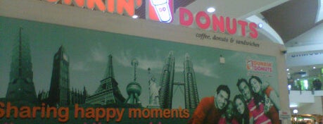 Dunkin' Donuts is one of Guide to Seri Kembangan's best spots.