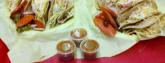 Burrito Track is one of Paul'un Beğendiği Mekanlar.