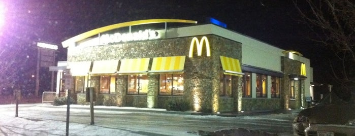 McDonald's is one of สถานที่ที่ Noah ถูกใจ.