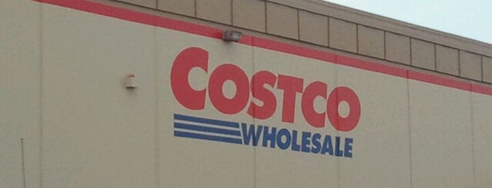 Costco is one of Lieux qui ont plu à Jim.