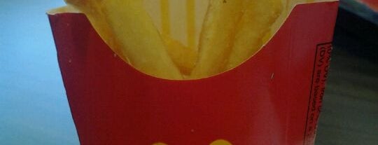 McDonald's is one of Locais curtidos por 💋💋Miss.