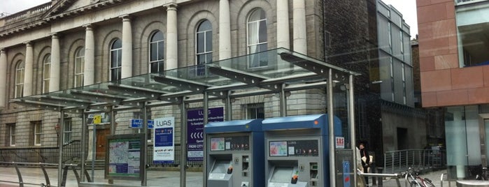 St Stephen's Green Luas is one of Locais curtidos por Thais.